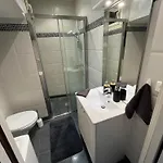 Appartement Perfectly Located Place *