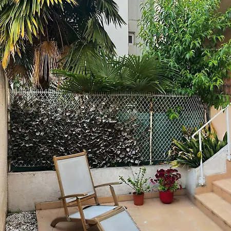 Apartment Perfectly Located Place Beaulieu-sur-Mer