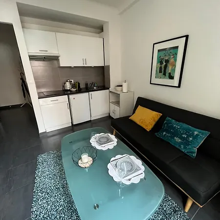 Apartment Perfectly Located Place *